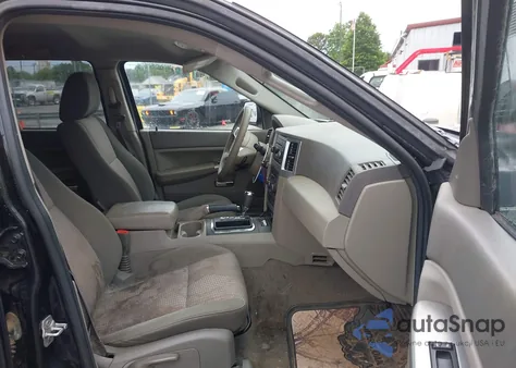 2009 Jeep Grand Cherokee Laredo from USA, damaged, VIN 1J8GR48K79C516877